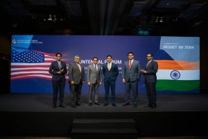 Accordo storico in arrivo tra Stati Uniti e India, annuncia il Segretario al Commercio