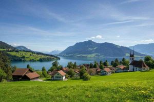 Banca centrale svizzera sorprende: tassi d'interesse a zero