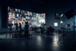 Chiara Sbarigia si dimette dalla presidenza di Cinecittà: cosa significa per il futuro del cinema italiano?