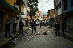 Colombia: ex Farc rivendica attacchi mortali, sette vittime nel mirino