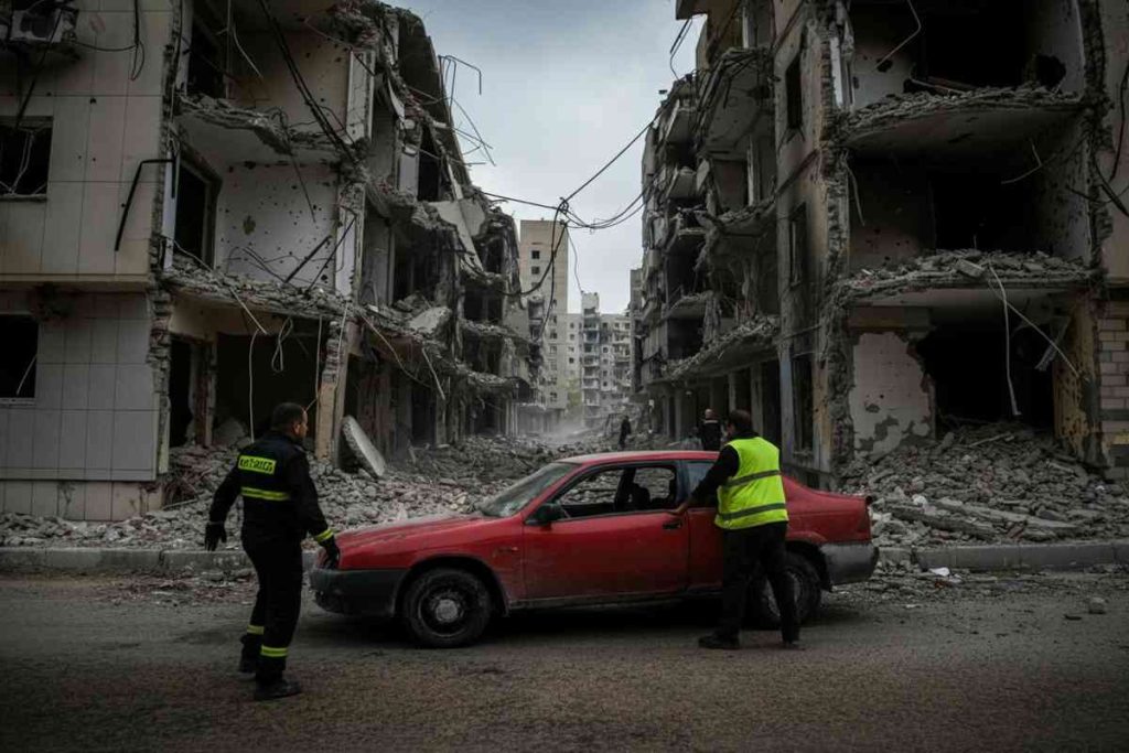 Gaza in lutto: oltre 85 vittime in sole 24 ore secondo il Ministero della Salute