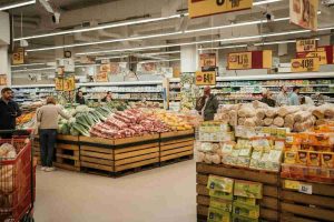 Inflazione in aumento: il carrello della spesa segna un +3,1% a giugno