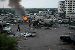 Missile iraniano colpisce Beer Sheva: feriti e distruzione nel sud di Israele