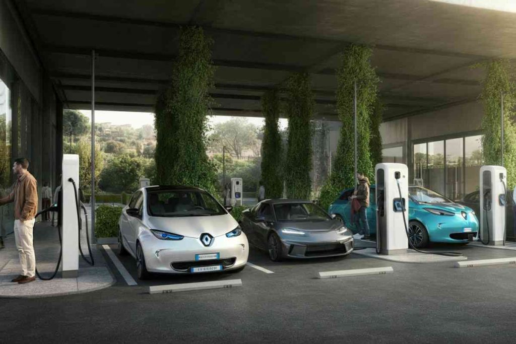 Motus-E lancia un Libro Bianco: 8 proposte innovative per rivoluzionare la mobilità elettrica