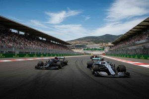 Piastri trionfa in Spagna, Leclerc conquista il podio con la Ferrari