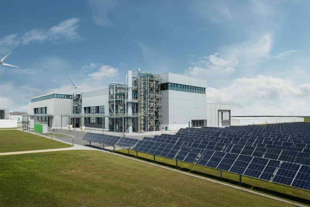 Rossi di Enel svela Pioneer: il più grande impianto italiano per il riciclo delle batterie