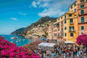 Sanremo: l'offerta Rai supera la valutazione della commissione