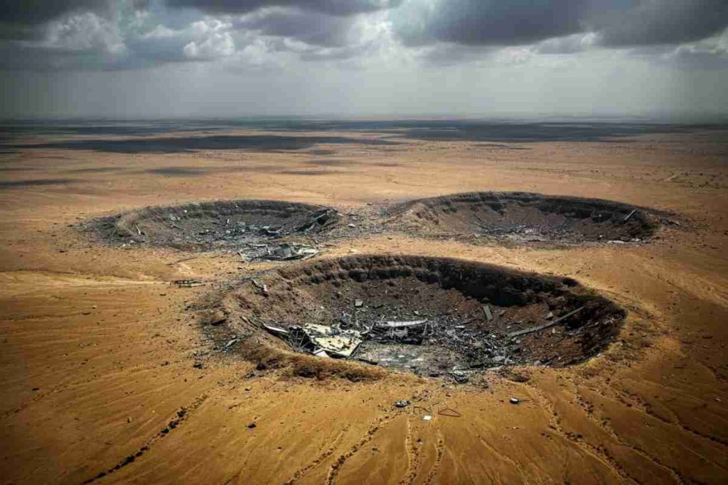 Tre crateri misteriosi scoperti nel sito nucleare di Fordow in Iran