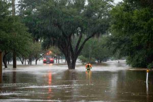 Allerta inondazioni: il Texas si prepara a fronteggiare l'emergenza