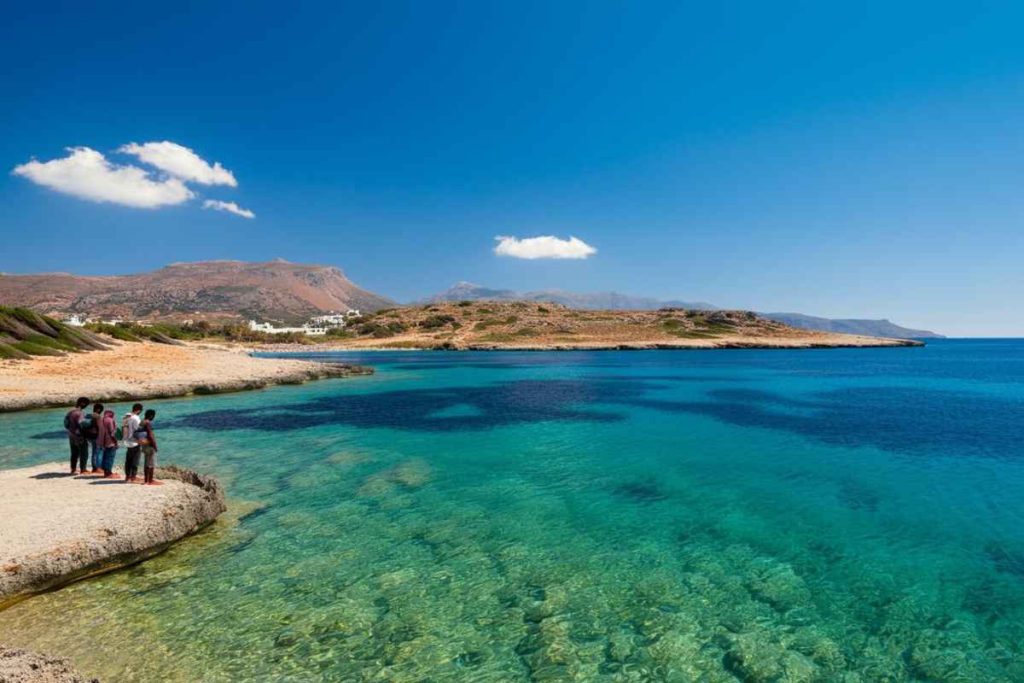 Grecia ferma gli esami per le domande di asilo: cosa significa per gli arrivi dal Nord Africa?