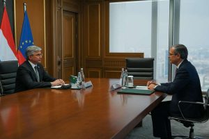 Incontro strategico tra il segretario di Stato Rubio e il ministro Wang in Malesia