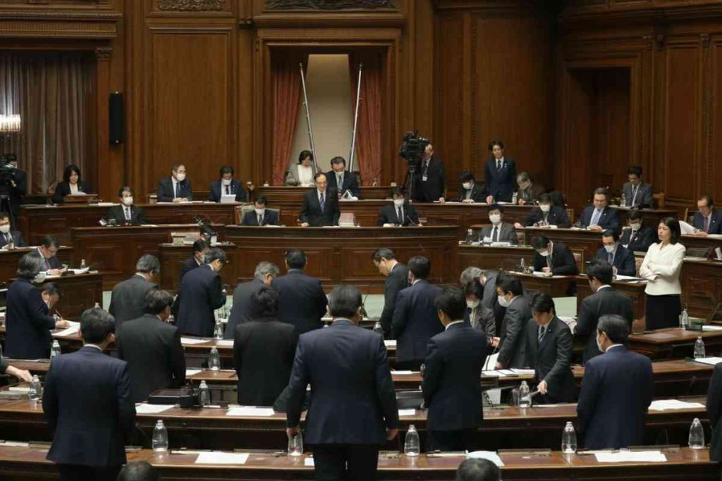 Ishiba annuncia le sue dimissioni: cosa significa per il futuro del Giappone?