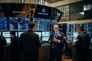 Milano in calo dell'1,4%: l'Europa segue l'andamento di Wall Street