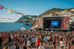 Rai al centro dell'industria musicale: il ruolo chiave di Fimi per Sanremo