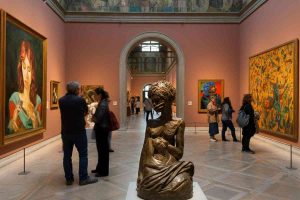 Weekend di arte: scopri le mostre imperdibili da Dante Ferretti a Carole A. Feuerman