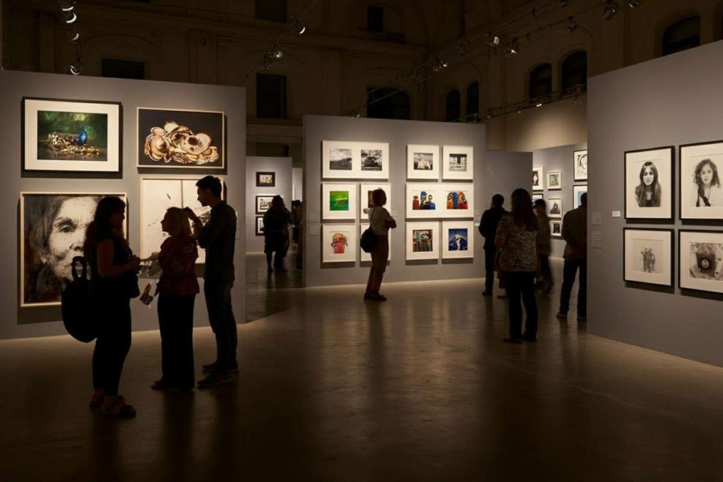 Weekend di arte: scopri le mostre imperdibili da Jacopo Benassi a Sergio Strizzi