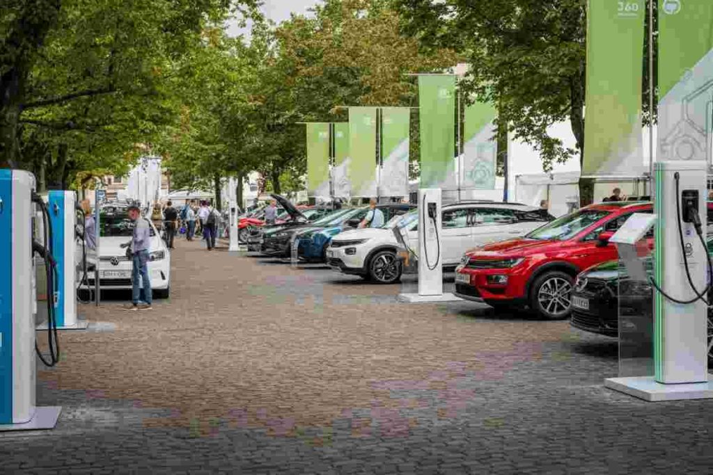 A luglio, le vendite di auto in Europa segnano un sorprendente +5,9%