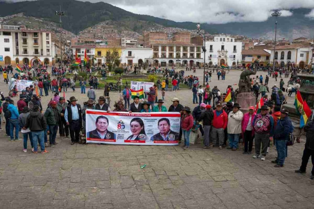 Ballottaggio in Bolivia: la destra si prepara alla sfida decisiva