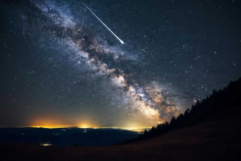 Inseguendo le stelle: un viaggio dalla Valle d'Aosta all'isola d'Elba
