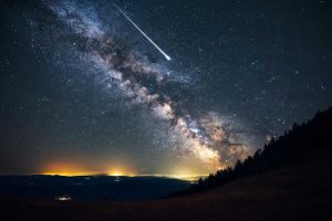 Inseguendo le stelle: un viaggio dalla Valle d'Aosta all'isola d'Elba
