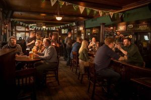 Scopri i pub irlandesi nella Giornata della Birra