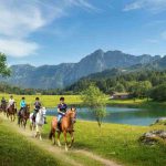 Scopri oltre 200 itinerari imperdibili per una vacanza in sella