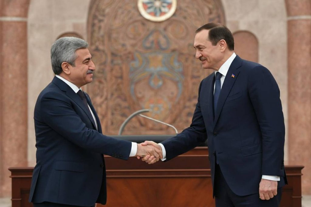 Ue: un passo decisivo verso la pace tra Armenia e Azerbaigian