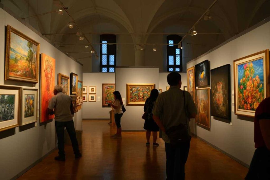 Weekend di arte: dal talento scozzese di Vettriano all'affascinante espressione africana