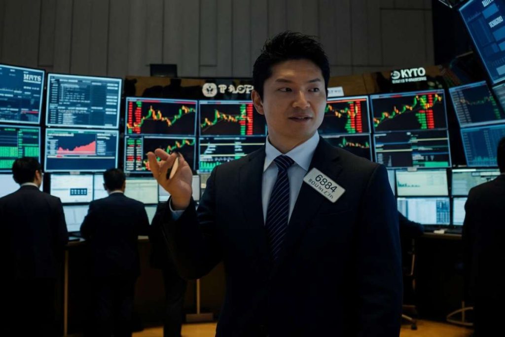 Borsa di Tokyo in festa: chiusura con un balzo del 1,45%