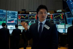 Borsa di Tokyo in festa: chiusura con un balzo del 1,45%