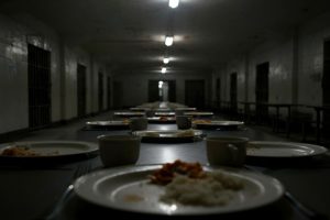 Corte di Israele ordina: cibo immediato per i detenuti palestinesi denutriti
