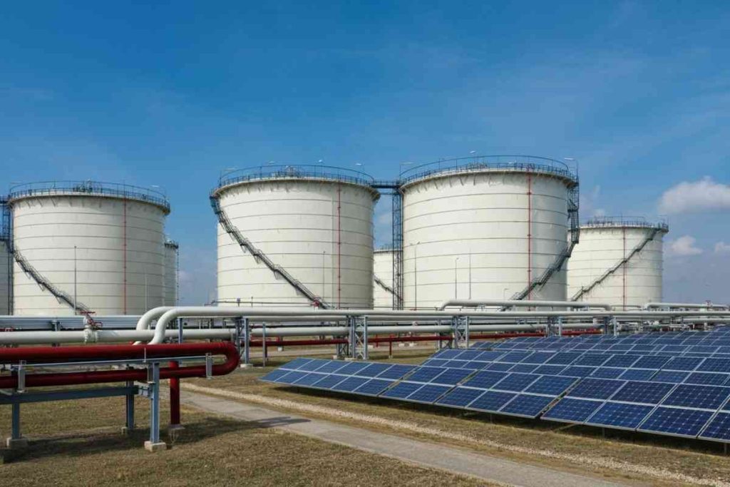 Il gas continua a sorprendere: resta oltre i 33 euro al Ttf di Amsterdam