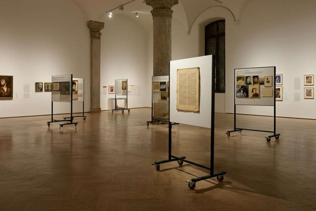 La storia dimenticata degli artisti e dell'HIV-AIDS in mostra a Prato