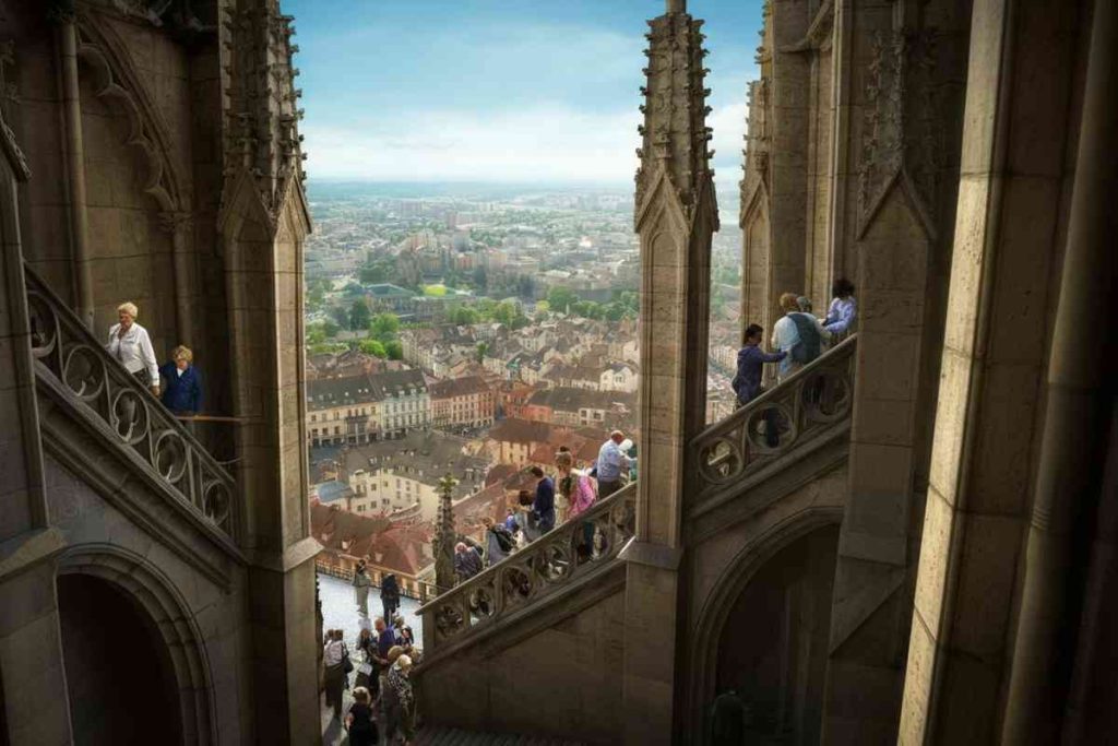 Ritorno al futuro: le torri di Notre-Dame riaprono al pubblico a Parigi