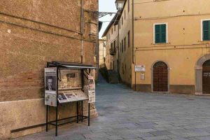 Sindaco e coordinatore di Forza Italia a Caserta agli arresti domiciliari: cosa è successo?