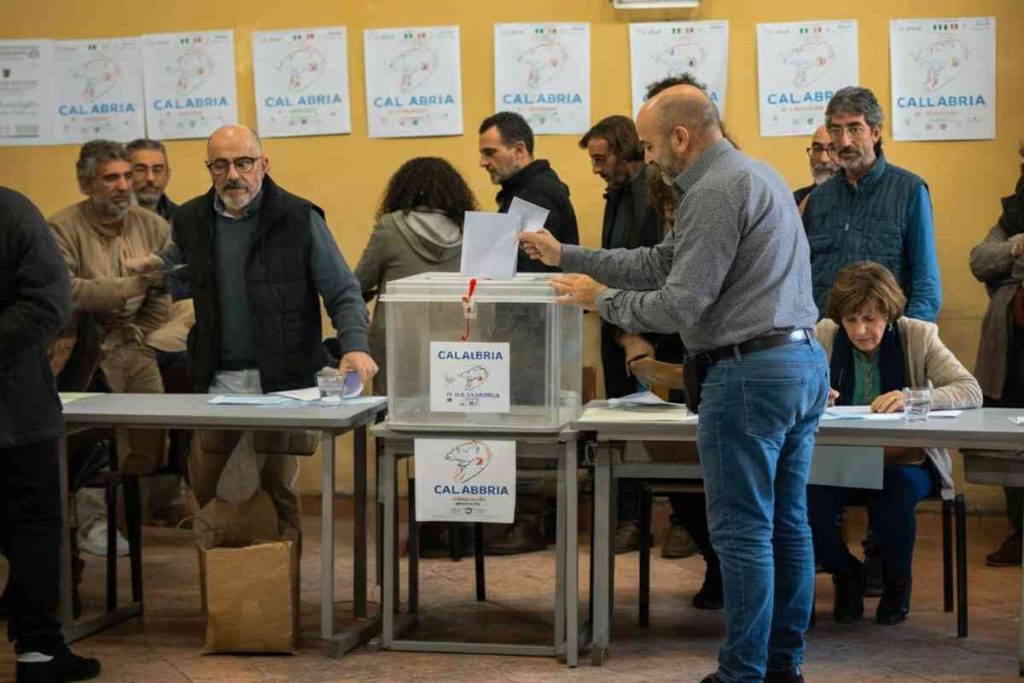 Affluenza alle regionali in Calabria: solo il 23,2% alle 19 di oggi