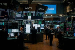 Borsa europea: due velocità in attesa delle decisioni della Fed