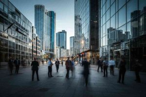 Borsa europea in crescita: occhi puntati sulle banche centrali