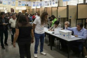 Elezioni di medio termine in Argentina: un voto che potrebbe cambiare tutto