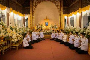 La regina madre Sirikit di Thailandia ci lascia a 93 anni: un addio a una leggenda