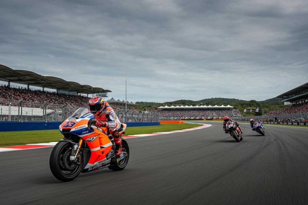 Marini brilla nelle prime libere di MotoGp in Indonesia con la sua Honda