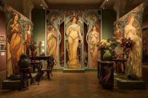 Mucha e l'art nouveau: un viaggio tra oltre 150 opere in mostra a Roma