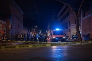 Scontro mortale a Roma: la verità dietro la presunta gara tra auto