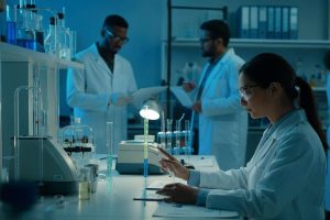 Scoperta rivoluzionaria: il Nobel per la Medicina a Brunkow, Ramsdell e Sakaguchi