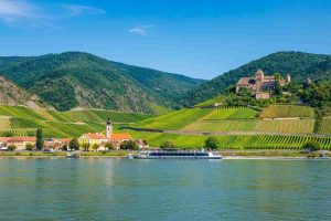 Scopri la magia della Wachau: un viaggio tra storia e bellezza lungo il Danubio