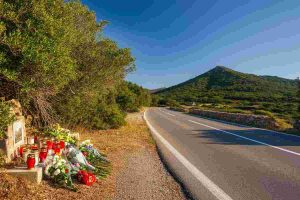 Tragedia in Gallura: incidente mortale per un giovane dopo la caduta da un ponte