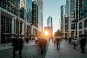 Borsa europea in rialzo: focus sulle trattative per l'Ucraina