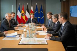 Crosetto rifiuta Washington e si concentra sugli aiuti a Kiev