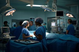 Il cuore di un'epoca: 40 anni di trapianti e leadership globale