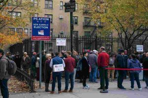 La sfida cruciale del sindaco di New York: seggi aperti dalle 6 alle 21